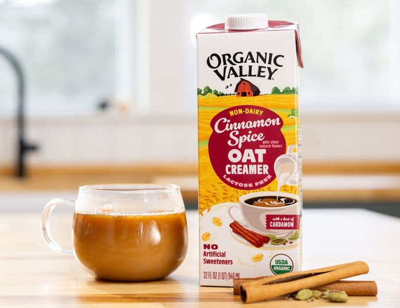 Organic Valley Cinnamon Spice Oat Creamer.